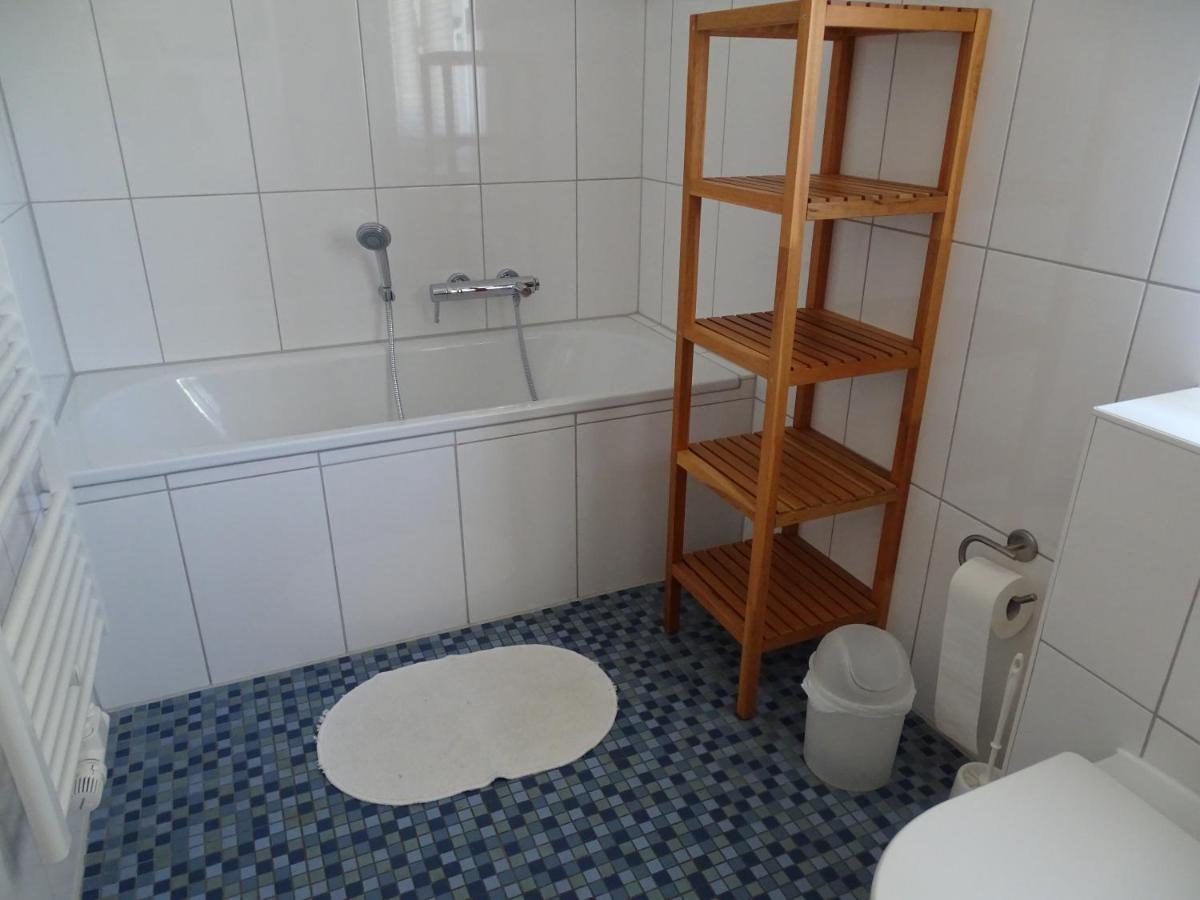 Karlshagen Reetdachhaus Direkt Am Meer Fuer 6 Personen!! מראה חיצוני תמונה